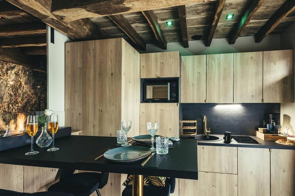 Le Duplex De L'Etoile Home Cinema Jacuzzi Et Sauna Privatif Longmesnil エクステリア 写真